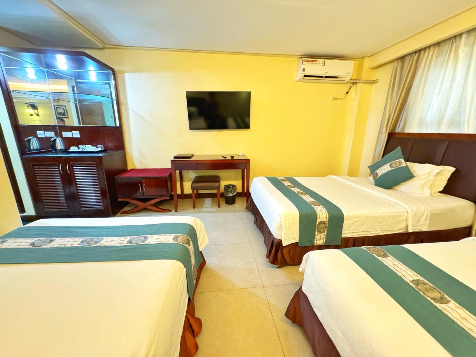 Hotel Golden Phoenix Boracay 4*