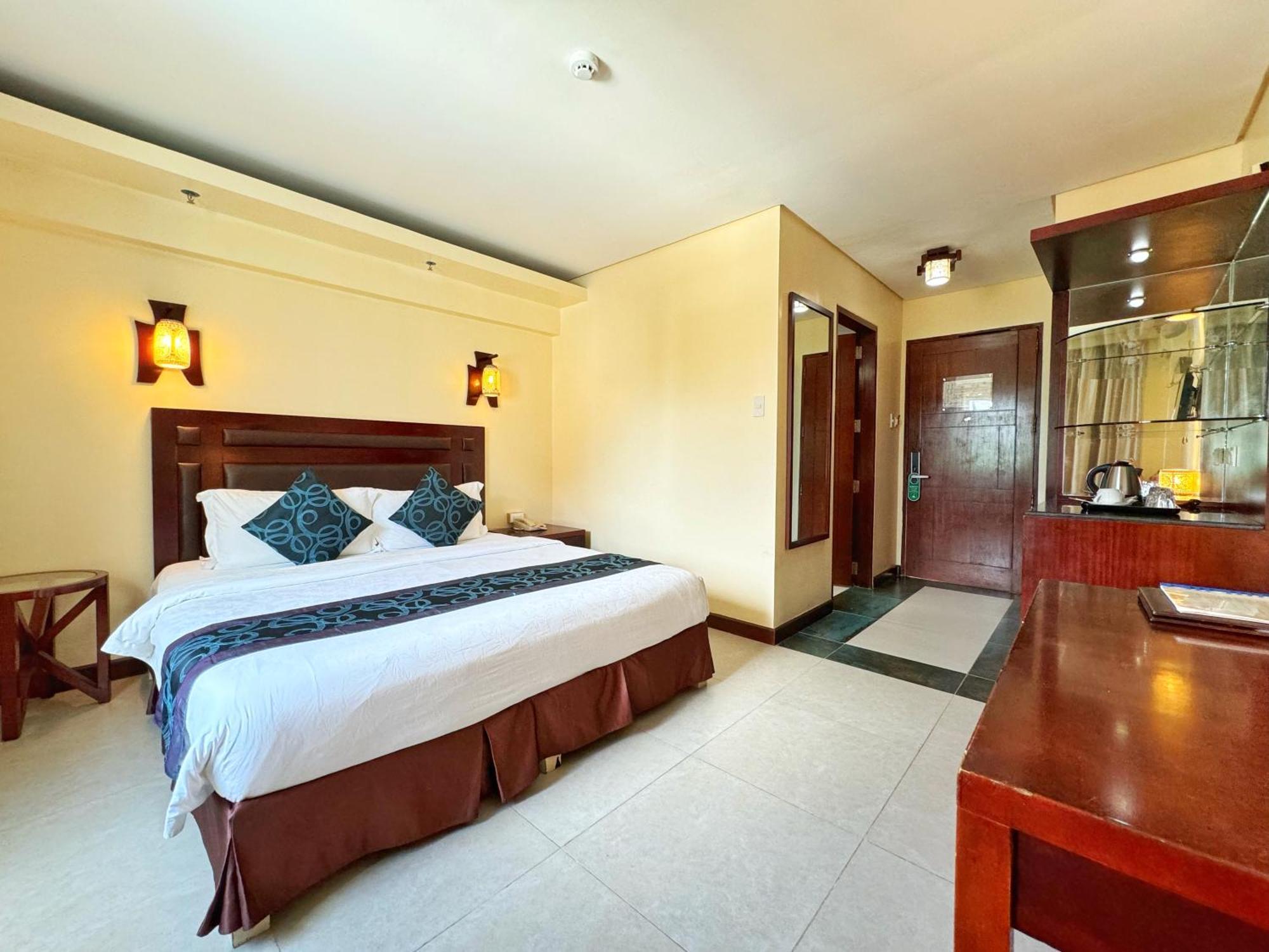 Hotel Golden Phoenix Boracay Manoc-Manoc