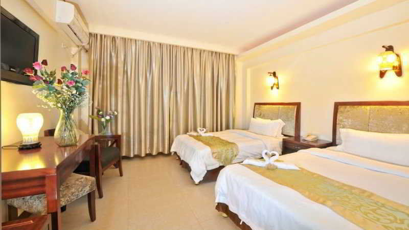 Golden Phoenix Boracay Hotel Manoc-Manoc