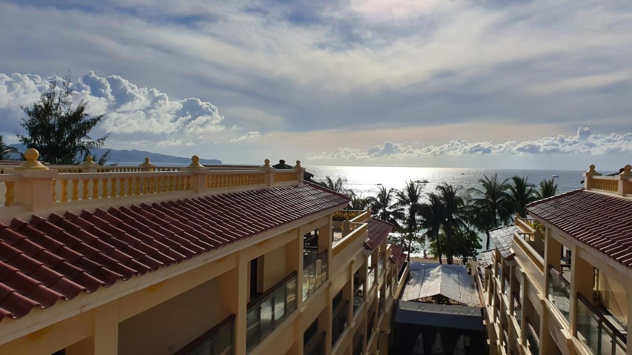 Golden Phoenix Boracay Hotel Manoc-Manoc